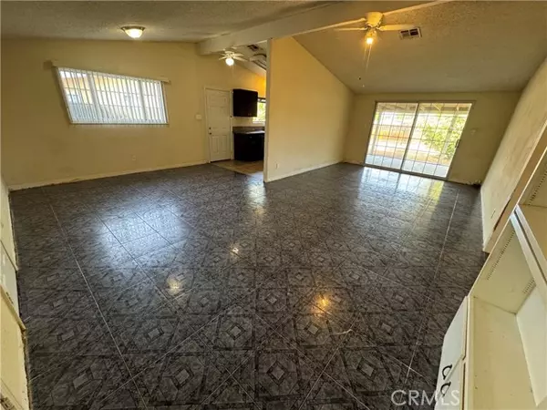 Riverside, CA 92503,8959 Haskell Street