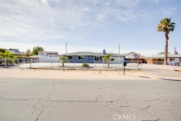 12438 Snapping Turtle Road, Apple Valley, CA 92308