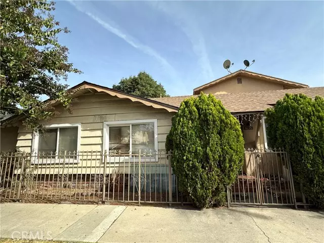 2807 Clarendon Avenue, Huntington Park, CA 90255