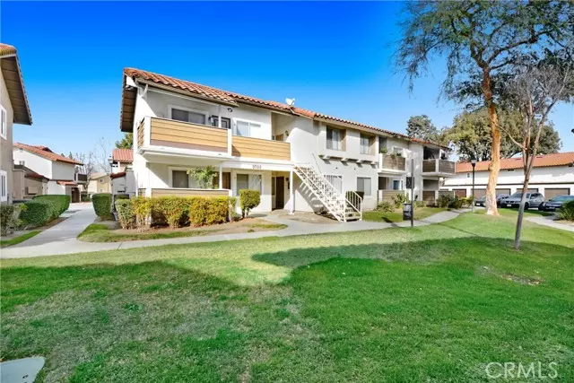 Ontario, CA 91761,3703 Country Oaks