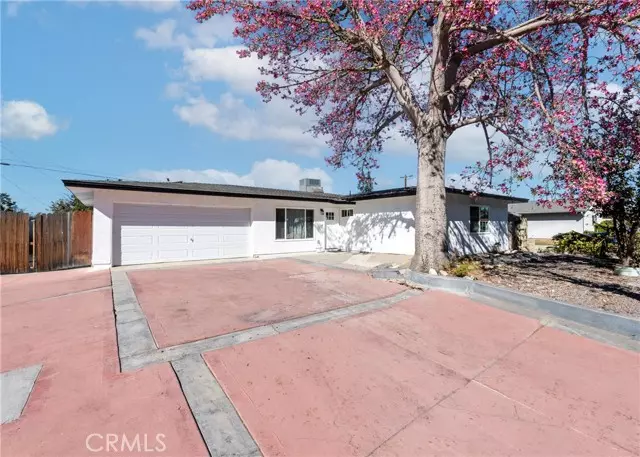 8871 Brunswick Avenue, Riverside, CA 92503