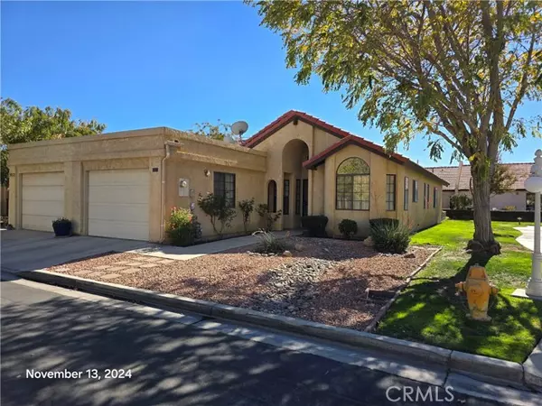 19053 Elm Drive, Apple Valley, CA 92308