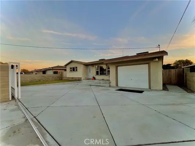 Fontana, CA 92335,16319 Athol Street