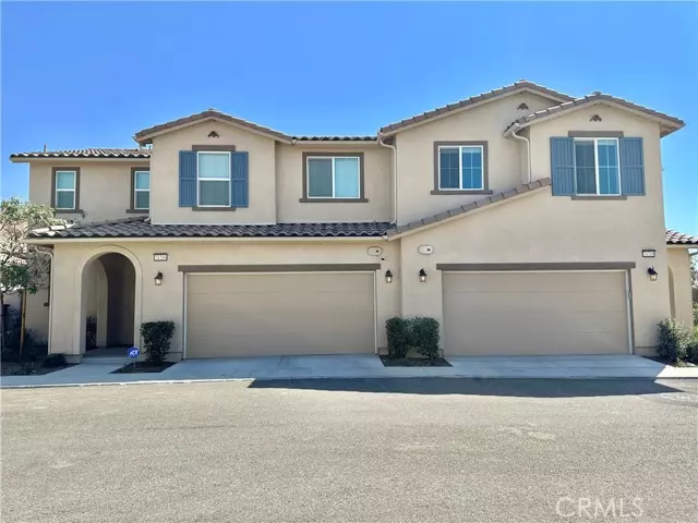 Corona, CA 92883,24218 Hillcrest Drive