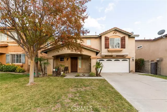 Fontana, CA 92336,7143 Birch Tree Place