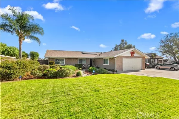 10695 Linden Avenue, Bloomington, CA 92316