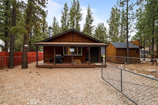 2051 6th Lane, Big Bear City, CA 92314