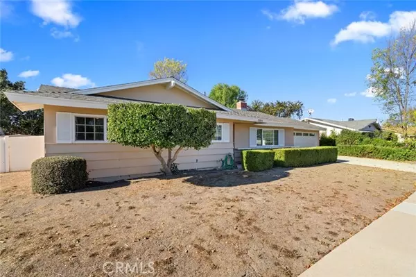 Newbury Park, CA 91320,3304 Henry Dr