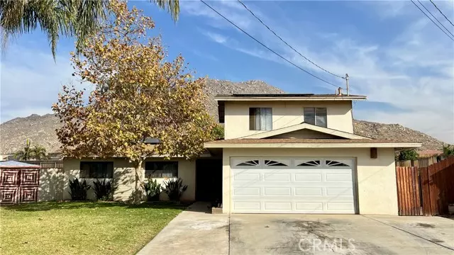 145 Carlota Way, Riverside, CA 92507