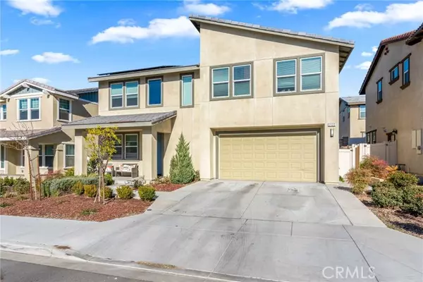 2122 Stone Gate Place, Mentone, CA 92359