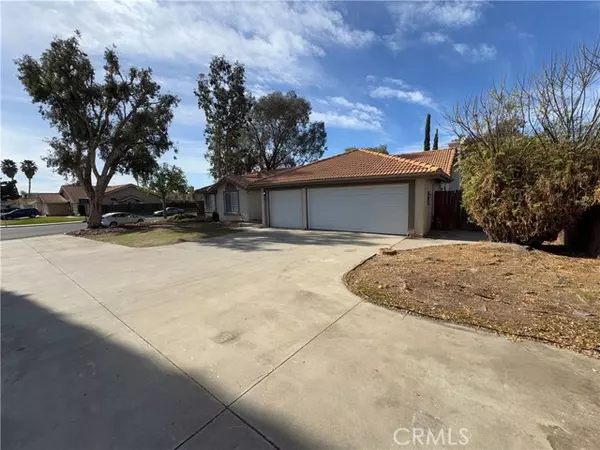 Moreno Valley, CA 92555,26196 Huxley Drive