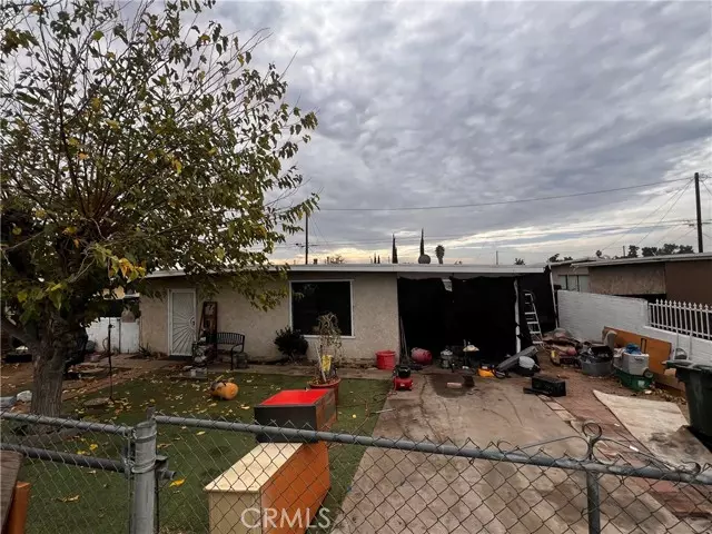 Colton, CA 92324,472 Mill Street