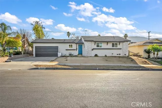 Corona, CA 92882,2206 Ridgeview