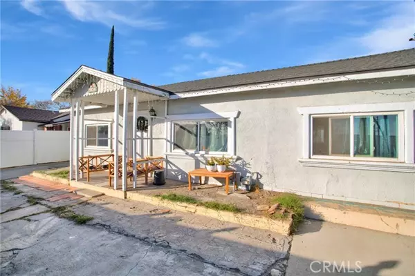 26472 Western Avenue, Highland, CA 92346