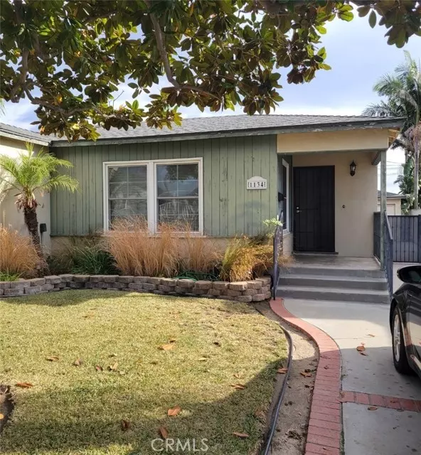 1134 North Alameda Avenue, Azusa, CA 91702