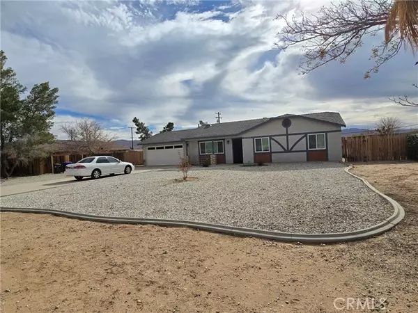 21225 Del Oro Road, Apple Valley, CA 92308