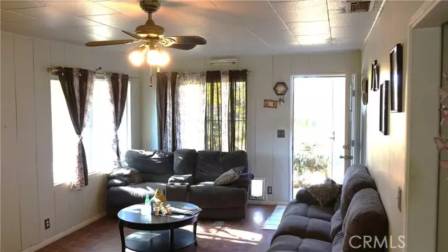 Hemet, CA 92543,642 North Santa Fe Street