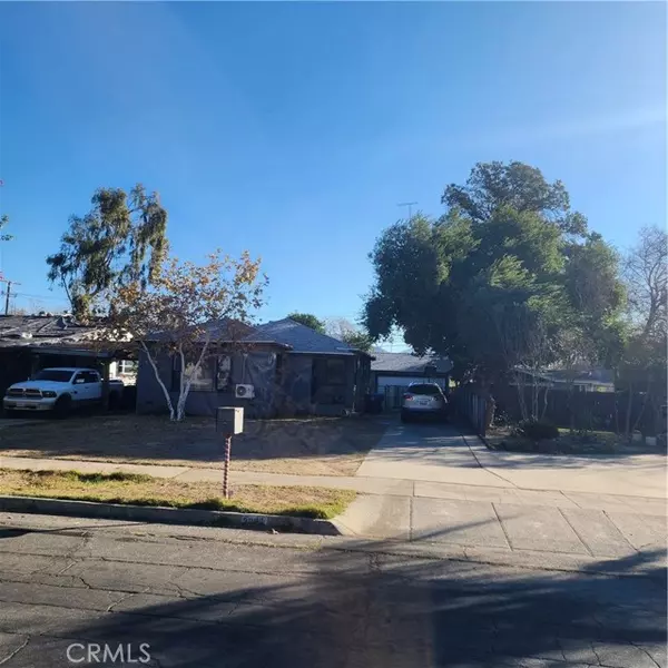 2823 North E Street, San Bernardino, CA 92405