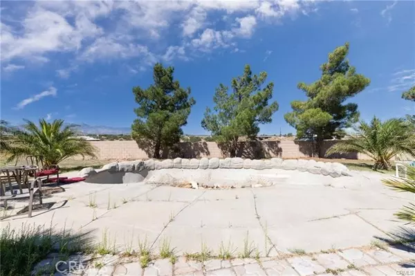 Oak Hills, CA 92344,11875 Lamplighter Lane