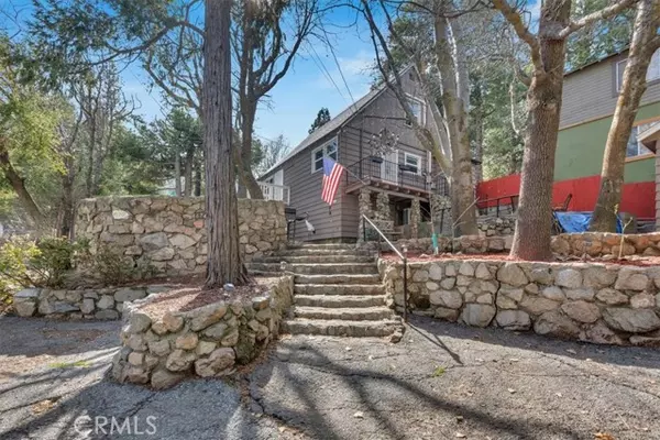 674 Rocky Loop, Crestline, CA 92325