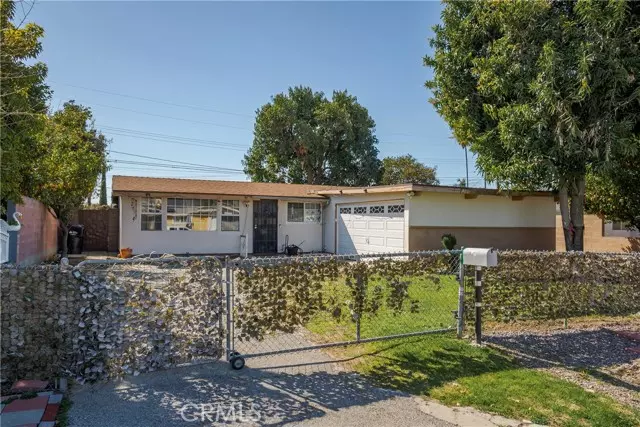 266 West Alcross Street, Covina, CA 91722