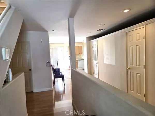 Panorama City, CA 91402,9146 Tobias Avenue