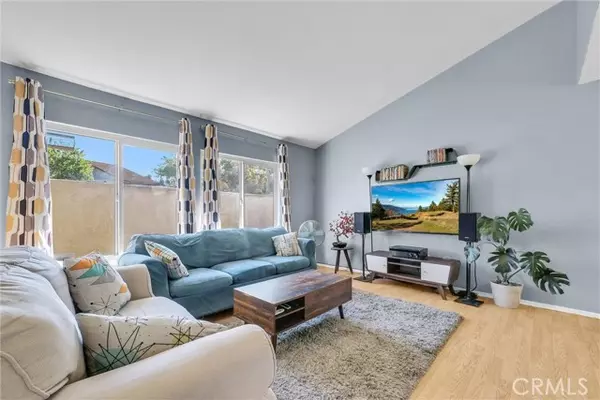 Corona, CA 92882,1533 Camelot Drive