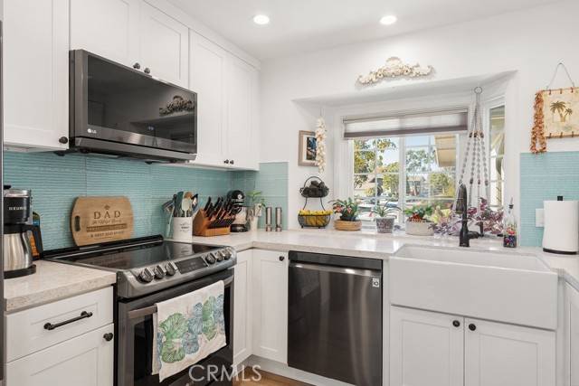 San Clemente, CA 92672,3300 Calle La Veta