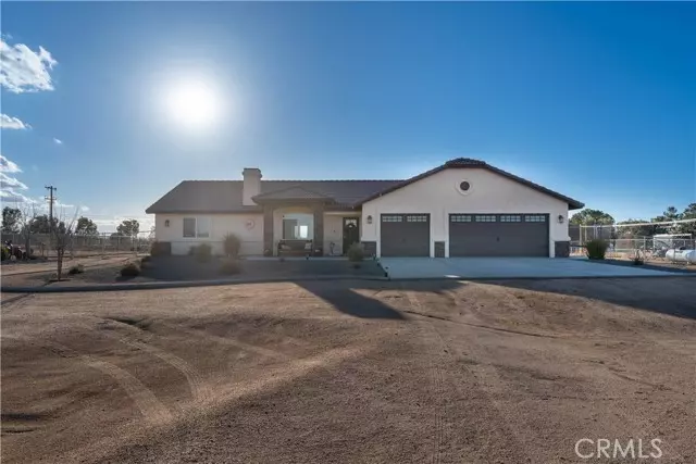 11008 Quinnault Road, Apple Valley, CA 92308