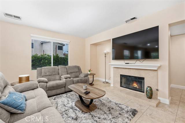 Eastvale, CA 92880,6339 Fern Court