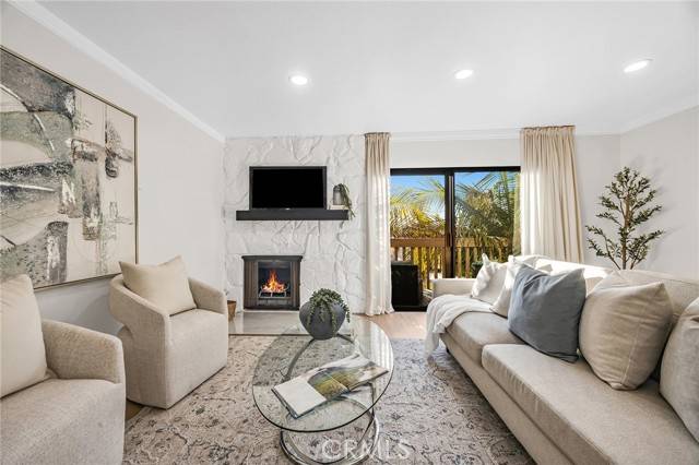 1988 Junipero Avenue, Signal Hill, CA 90755