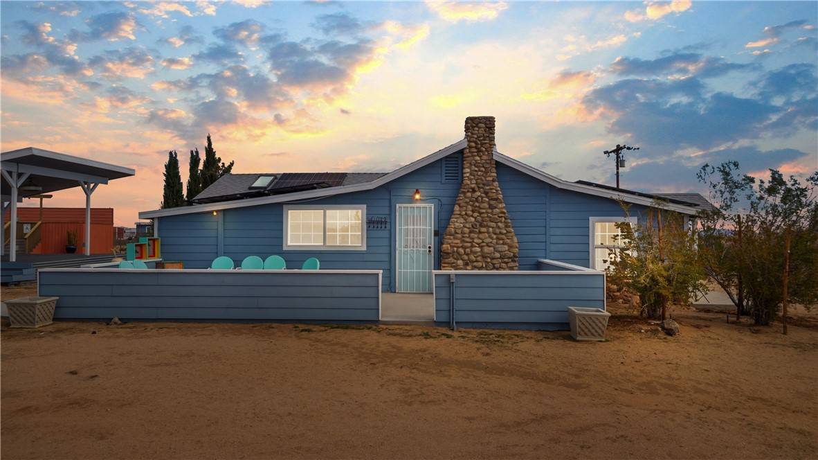 Joshua Tree, CA 92252,62410 Mars Drive