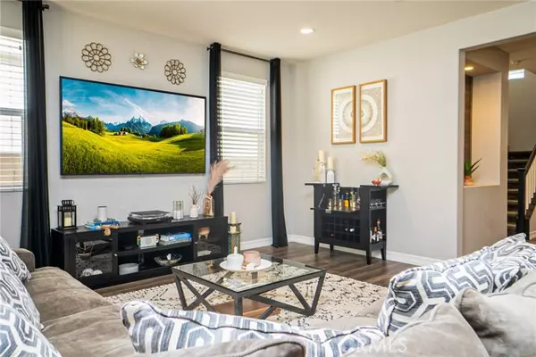 Fontana, CA 92336,4788 Condor Avenue