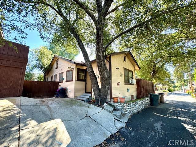 1113 Yale Avenue, Claremont, CA 91711