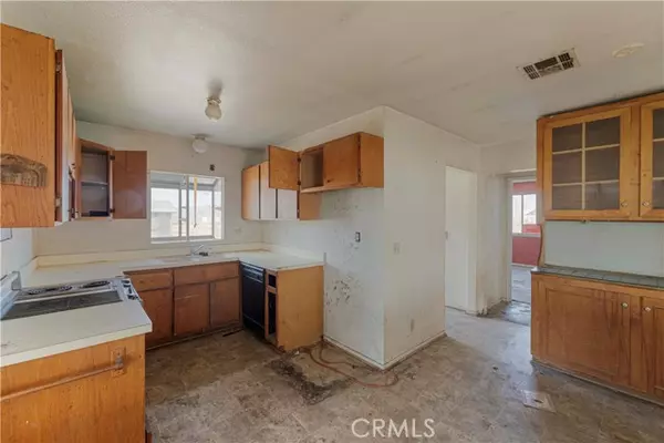 Apple Valley, CA 92307,24845 Via Vista Road