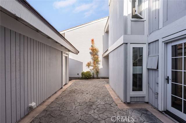 Dana Point, CA 92629,33922 Manta Court