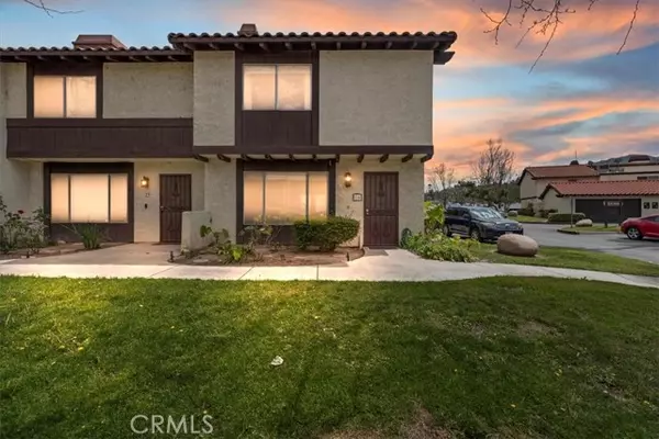 1077 Santo Antonio Drive, Colton, CA 92324