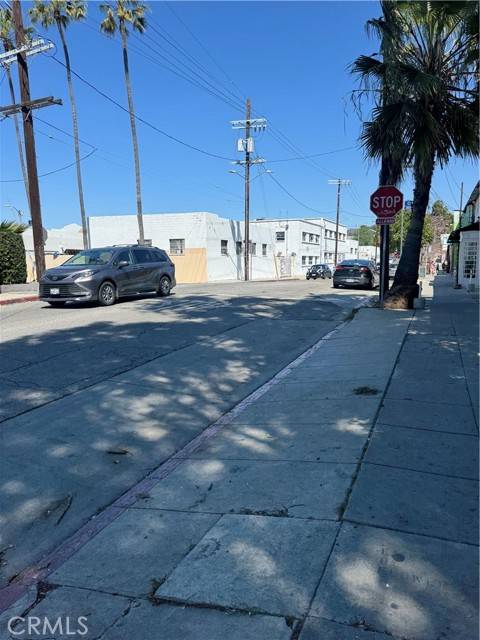 Los Angeles, CA 90004,598 North Hoover