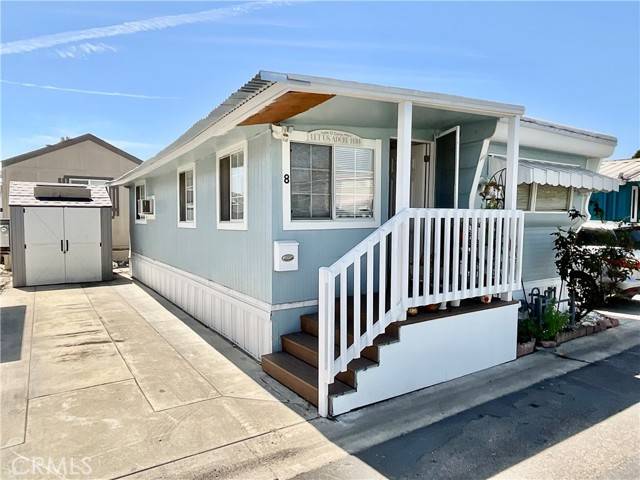 15717 Woodruff Avenue, Bellflower, CA 90706