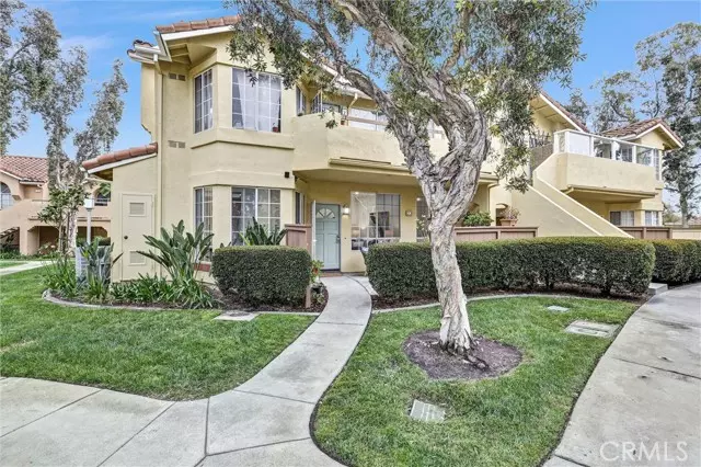 Irvine, CA 92614,33 Giovanni Aisle