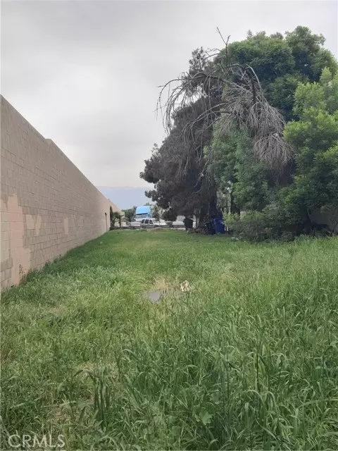 San Bernardino, CA 92410,859 Vine Street