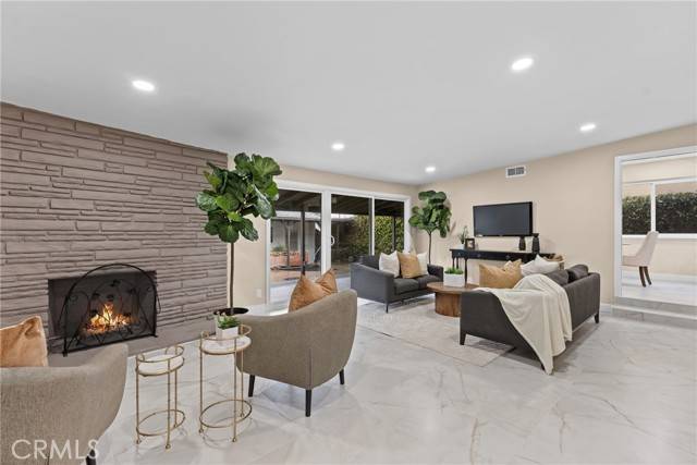 Pomona, CA 91767,348 East La Verne Avenue