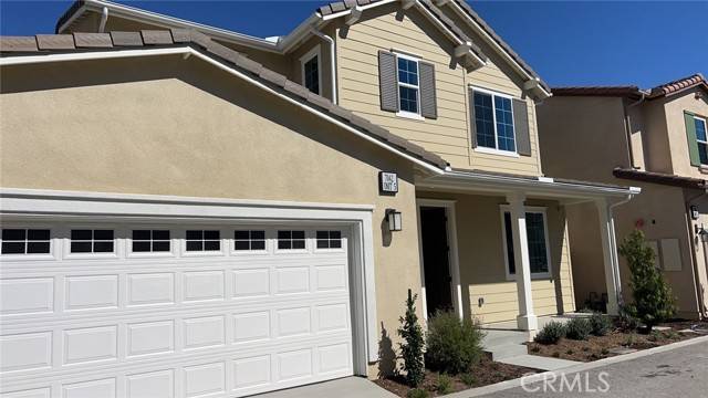 7042 Calla Lily Drive, Fontana, CA 92336