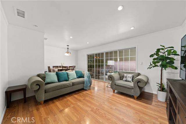Downey, CA 90242,10241 Angell Street
