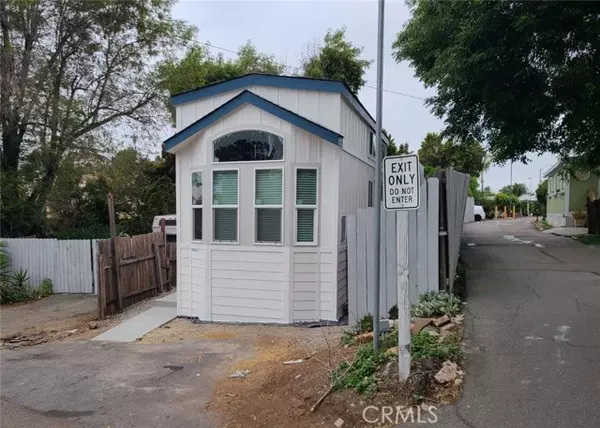 Vista, CA 92084,1045 East Vista Way