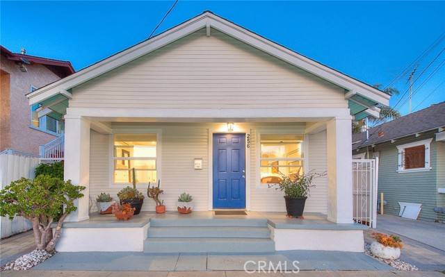 256 Falcon Avenue, Long Beach, CA 90802