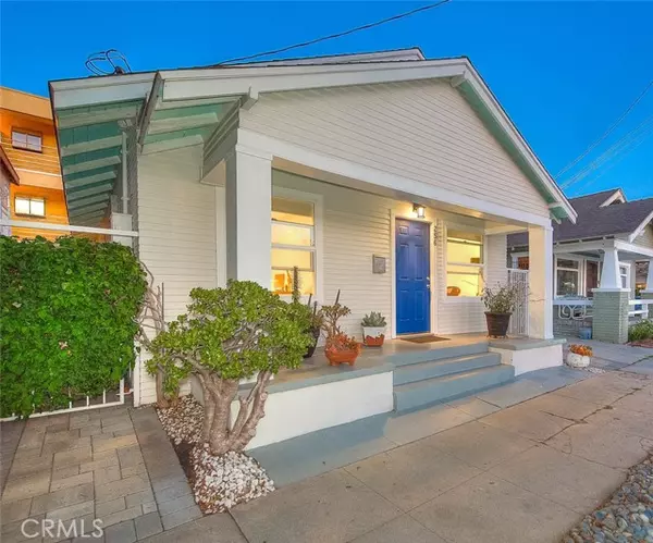 Long Beach, CA 90802,256 Falcon Avenue