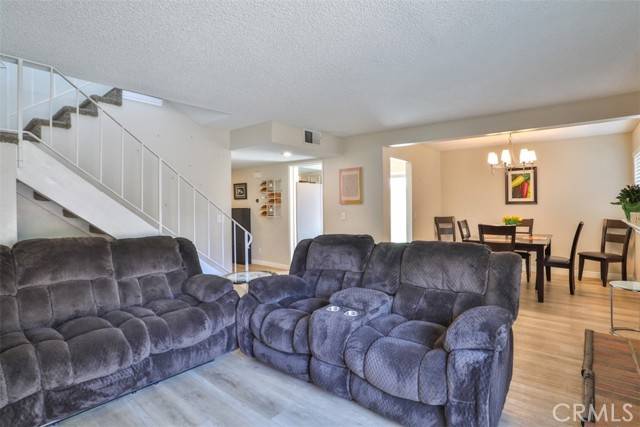 Glendora, CA 91741,137 Oak Forest Circle