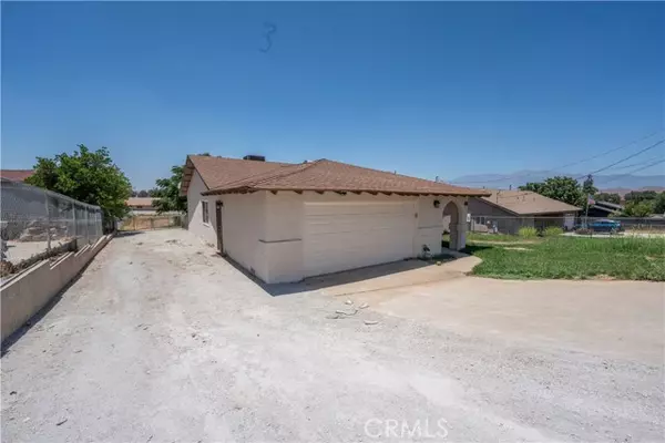 Jurupa Valley, CA 92509,5187 Cedar Street
