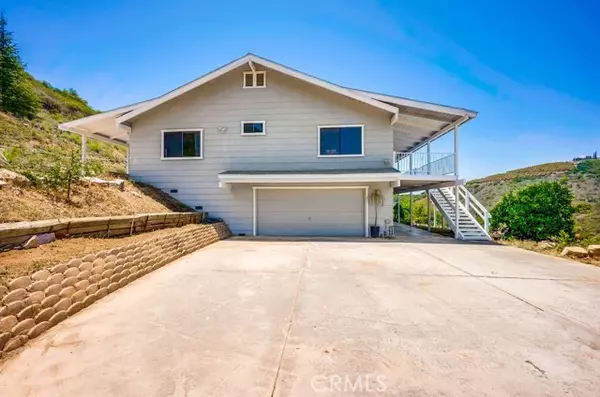 Temecula, CA 92590,44196 La Cruz Drive